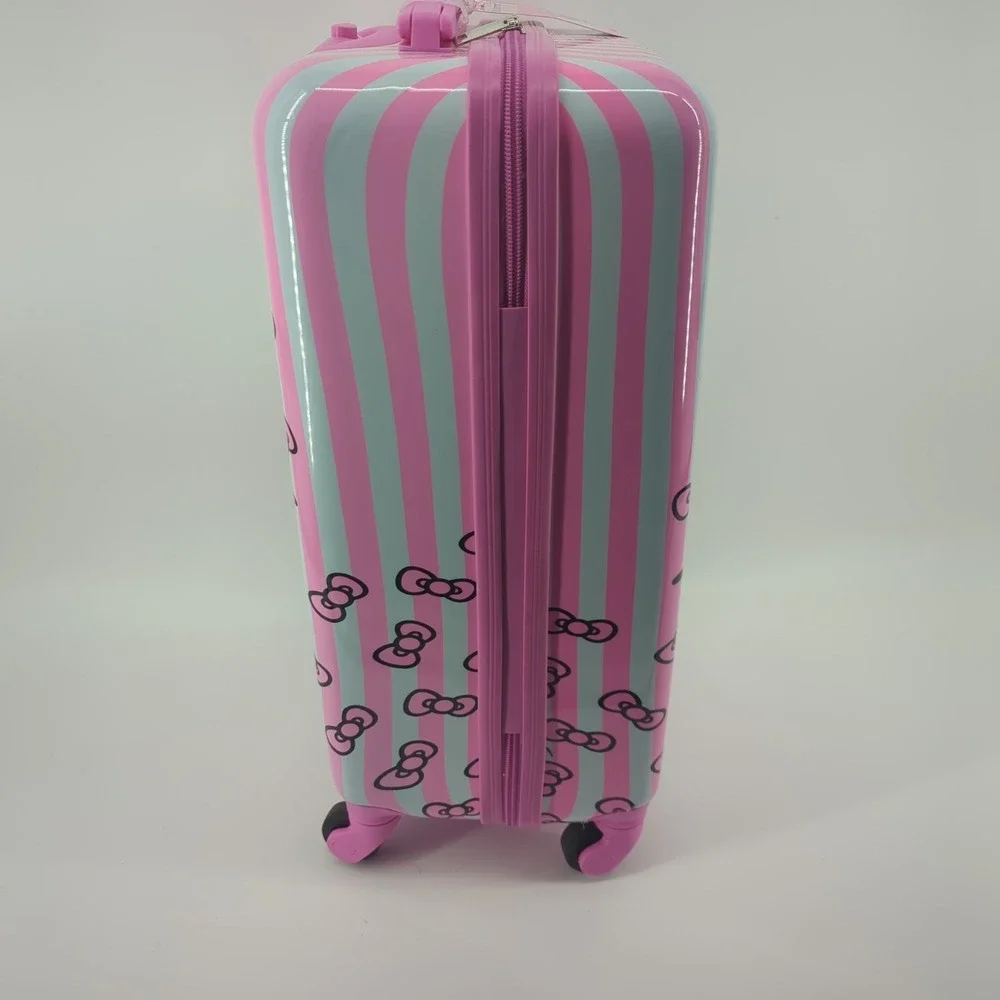 Hello Kitty this item